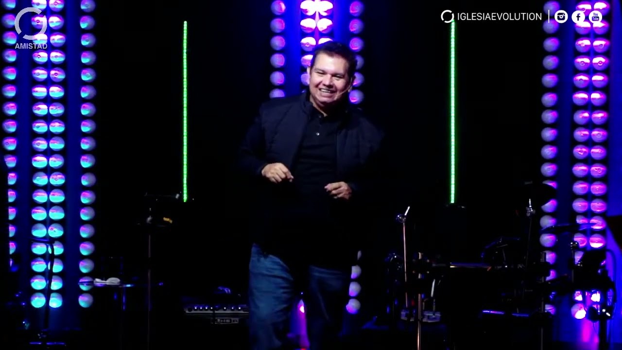 Tirando nuestras coronas delante de el  l Apóstol Noel Solis